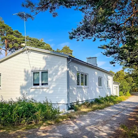 Gunnarsstrand Surf House Дом отдыха