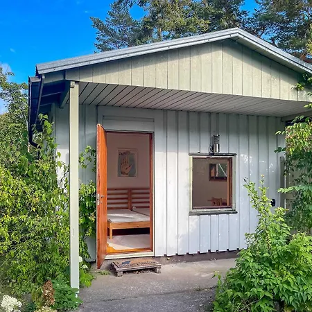 Gunnarsstrand Surf House * Ханко