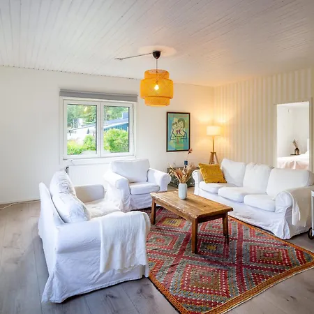 Gunnarsstrand Surf House Ханко