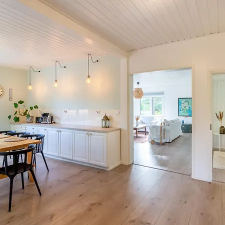 Дом отдыха Gunnarsstrand Surf House